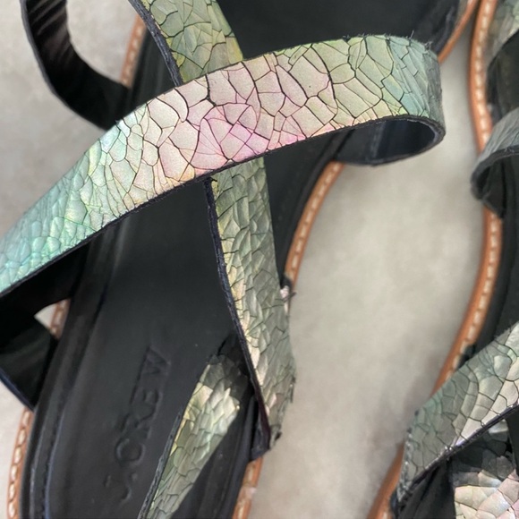 J. Crew Isla Gold Strappy Slide Sandal Sz 11 - Picture 2 of 3